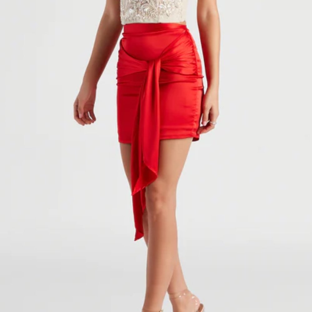 Sleek 'Fit Wrap-Front Satin Mini Skirt M